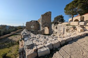 Behdaydat – Chapels Saydet el Bzez & Saint Nicolas (4)