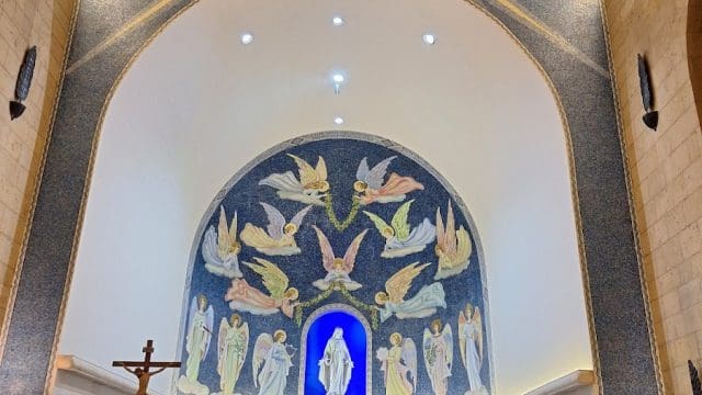 Notre Dame de la Médaille Miraculeuse – Basilica of Our Lady of the Miraculous Medal-بازليك سيدة الايقونة العجائبية