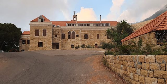 Dlebta-Convent-of-Our-Lady-of-the-Fields-15-1.jpg