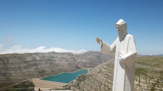 Faraya-Saint-Charbel-7-2.jpg