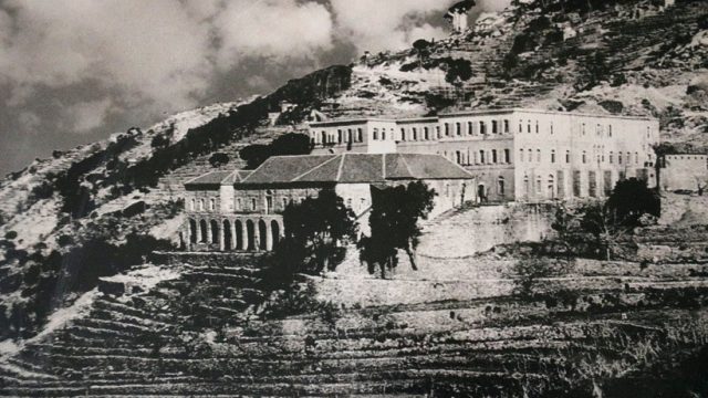 Ghosta-Ain-Warka-Monastery (10)