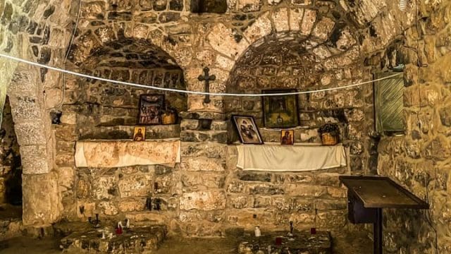 The Valley of Houlat Hadshyt – The Church of Mart Shemouny (5)